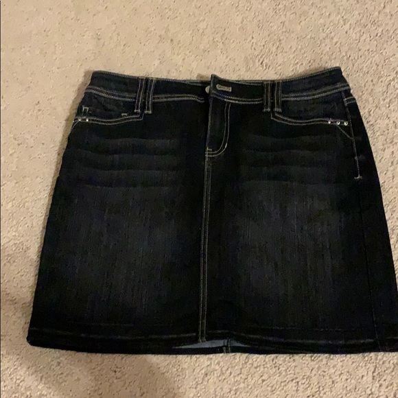 White House Black Market Black Denim Skirt Size 6 - Picture 1 of 5